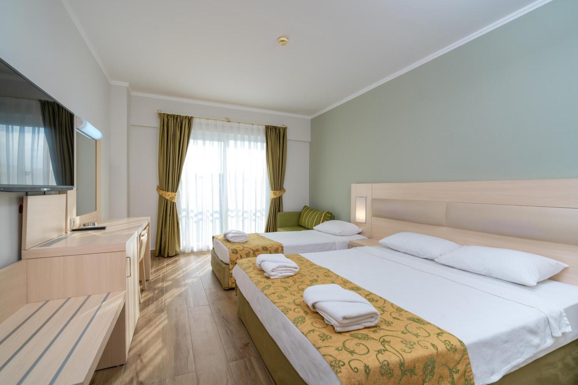 White Lilyum Hotel Antalya Exterior photo