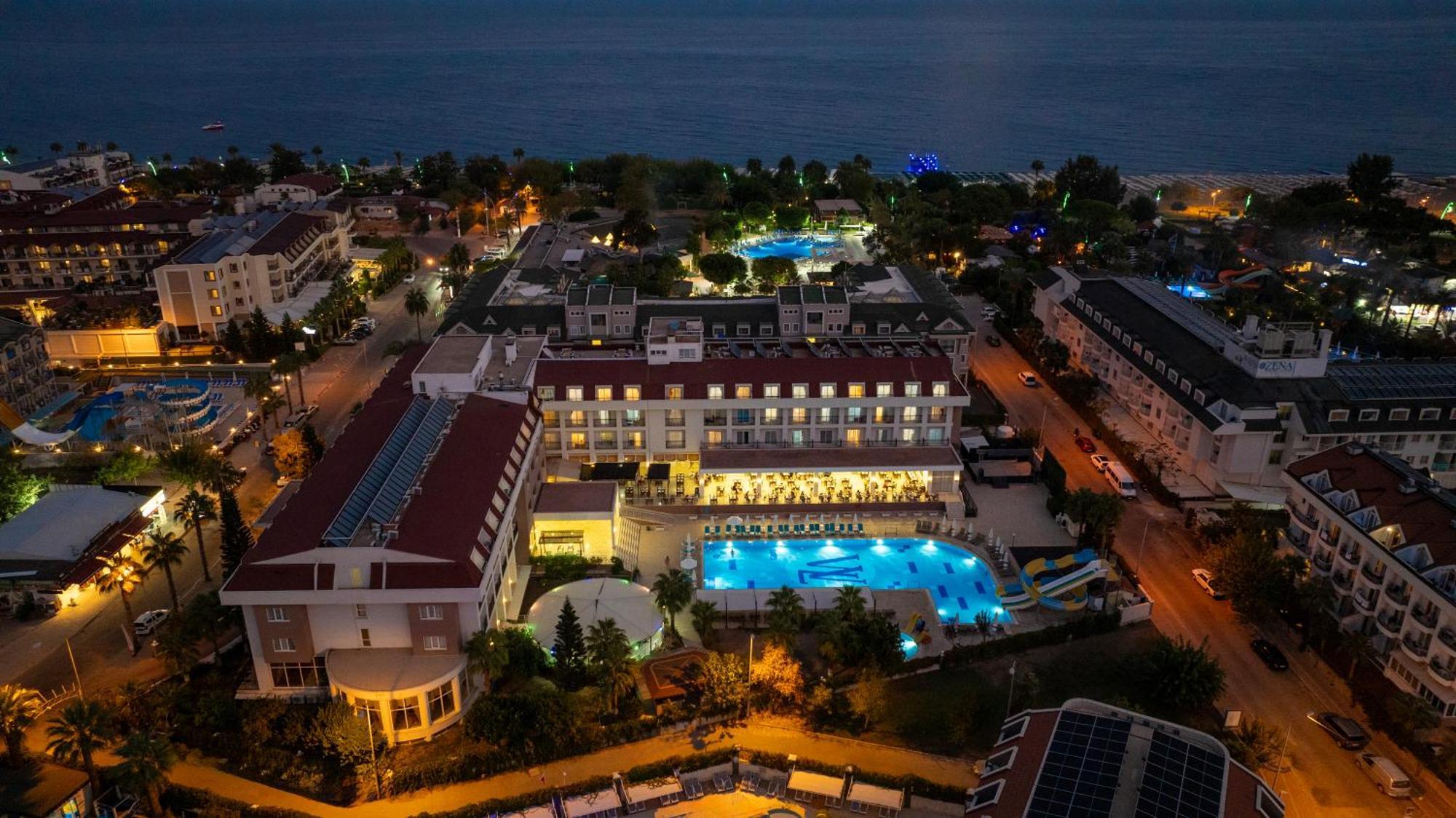 White Lilyum Hotel Antalya Exterior photo